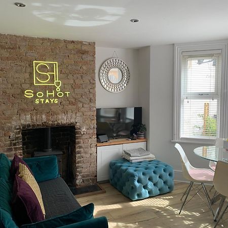 Stylish & Cosy Margate Escape With Hot Tub And Log Burner Dogs Welcome Exteriör bild