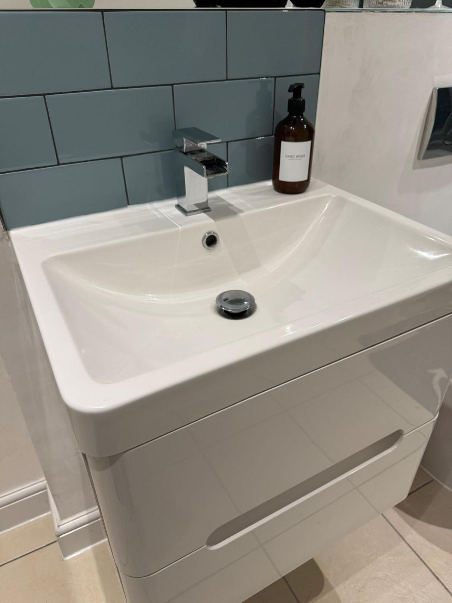 Stylish & Cosy Margate Escape With Hot Tub And Log Burner Dogs Welcome Exteriör bild